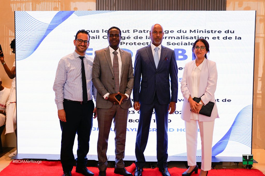 1537 BOA MER ROUGE distinguee lors de la remise de prix du gouvernement4